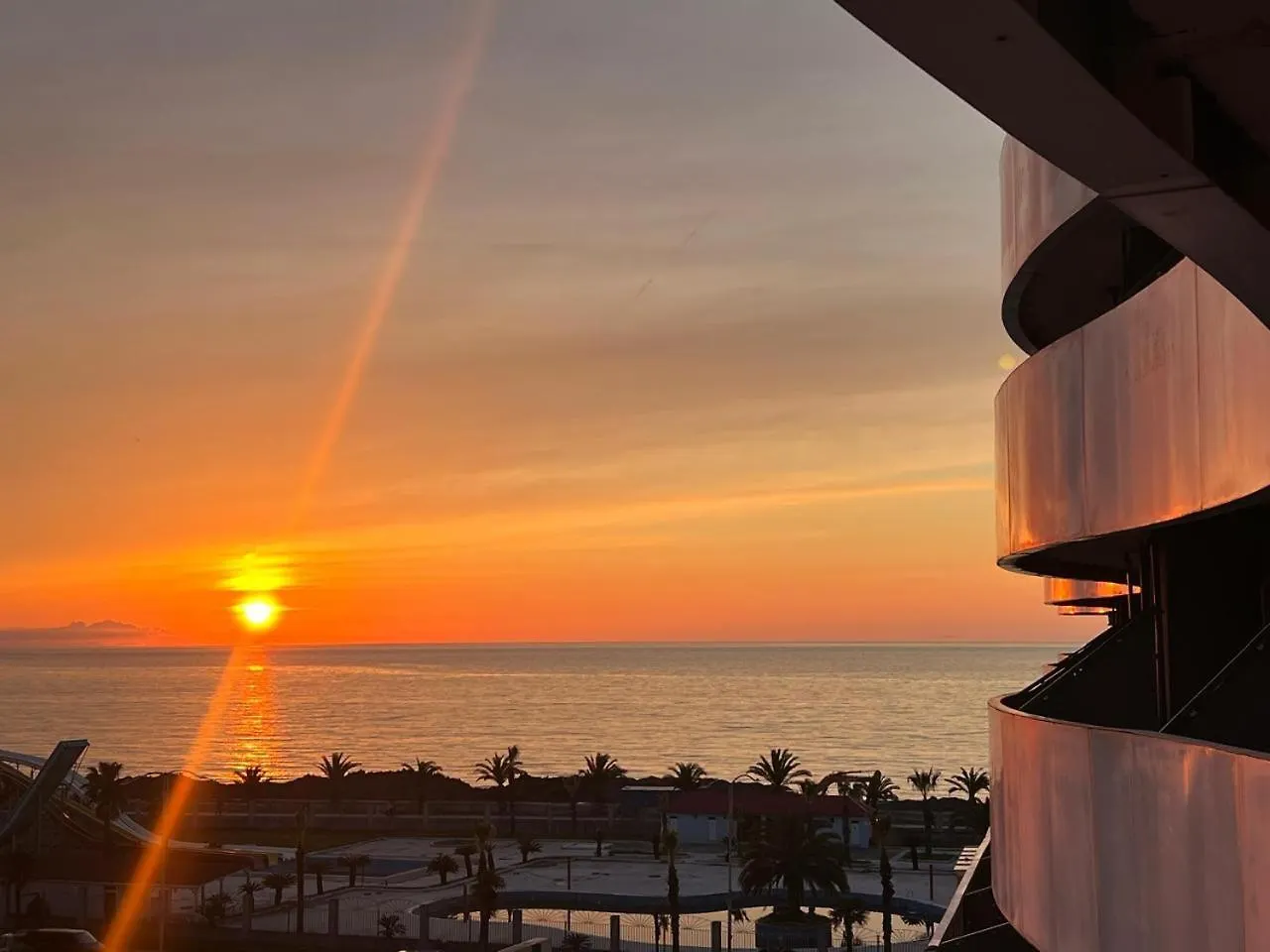 Orbi Residence Luxury Batumi 5*,